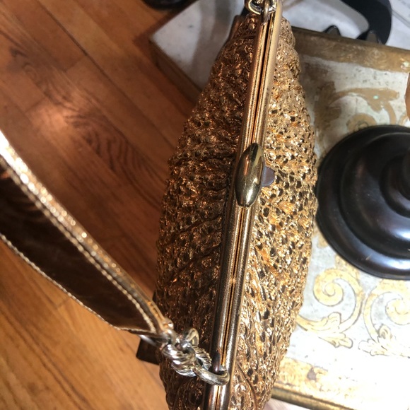 SALE💐VINTAGE (Japan 1950's) "M M" GOLD HANDBAG - Picture 16 of 16